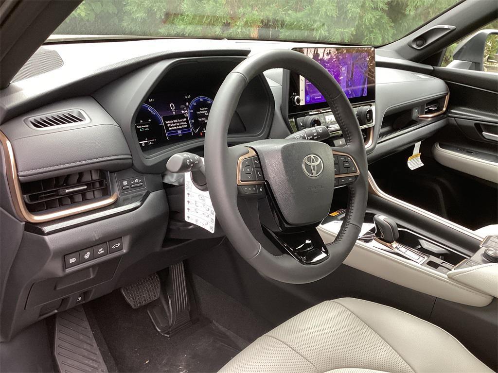 new 2026 Toyota Grand Highlander Hybrid car, priced at $62,643