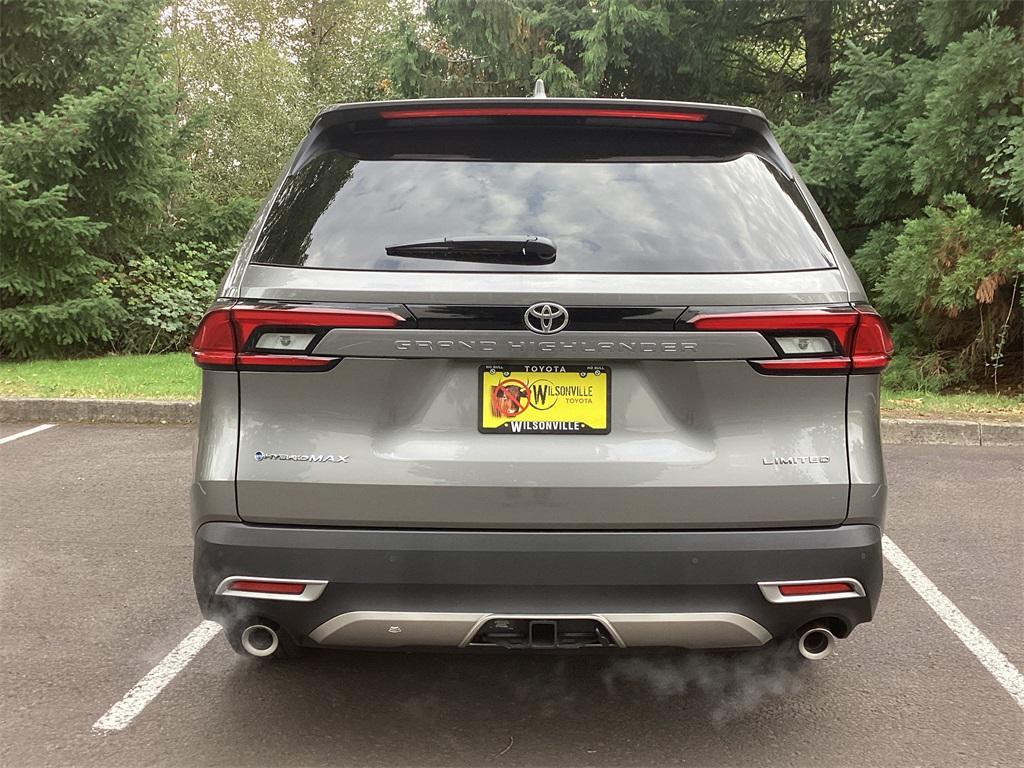 new 2026 Toyota Grand Highlander Hybrid car, priced at $62,643