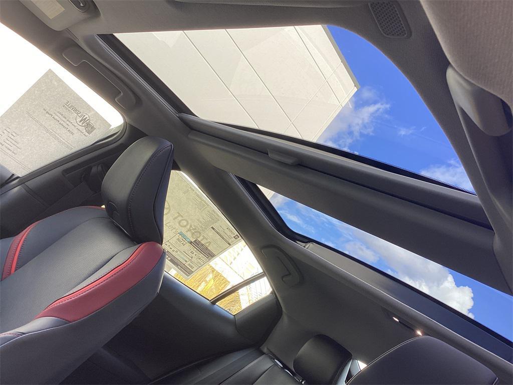 new 2026 Toyota Prius Plug-In Hybrid car, priced at $40,908