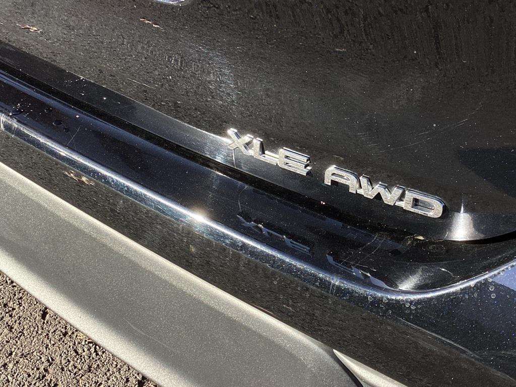 used 2024 Toyota Highlander car, priced at $42,226