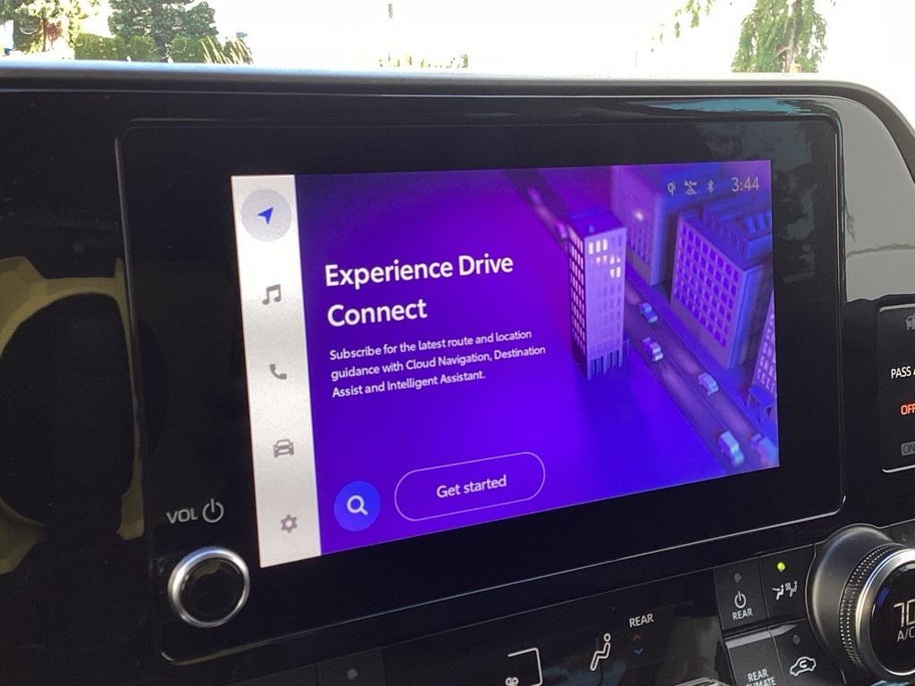 used 2024 Toyota Highlander car, priced at $42,226