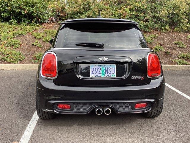 used 2018 MINI Hardtop car, priced at $20,481