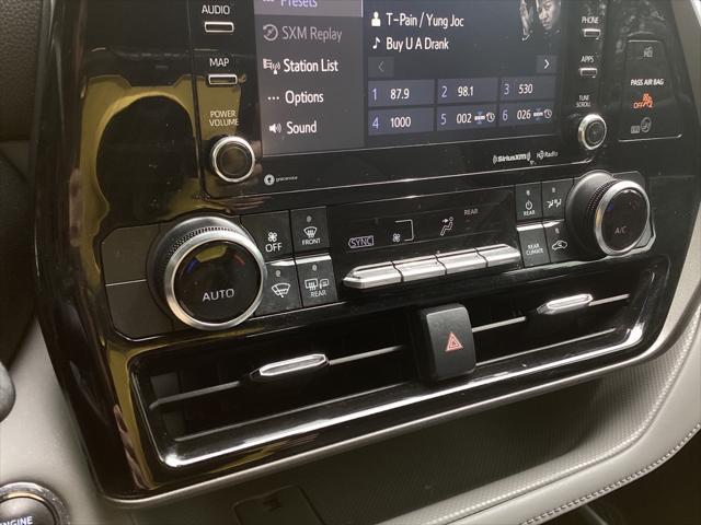 used 2022 Toyota Highlander car, priced at $34,981
