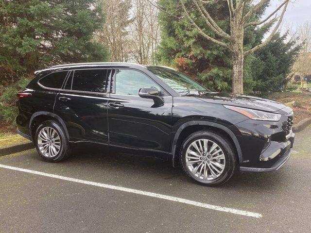 used 2024 Toyota Highlander car, priced at $50,481