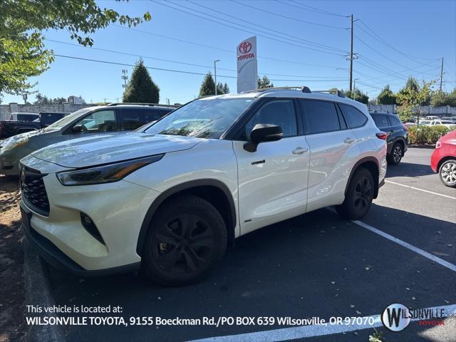 used 2021 Toyota Highlander Hybrid car, priced at $36,981