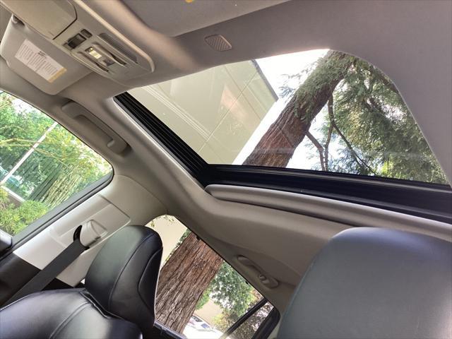 used 2022 Toyota Highlander car, priced at $37,481