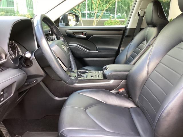 used 2022 Toyota Highlander car, priced at $37,481