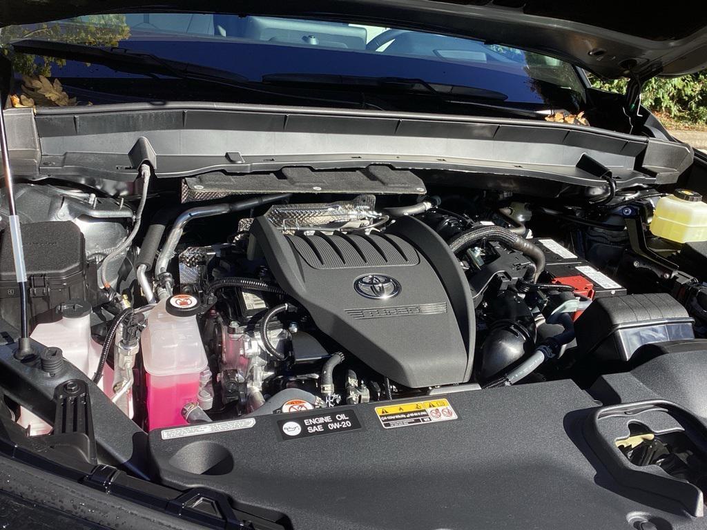 used 2025 Toyota Grand Highlander car, priced at $56,782