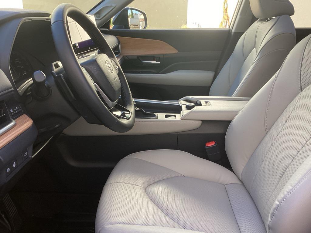used 2025 Toyota Grand Highlander car, priced at $56,782