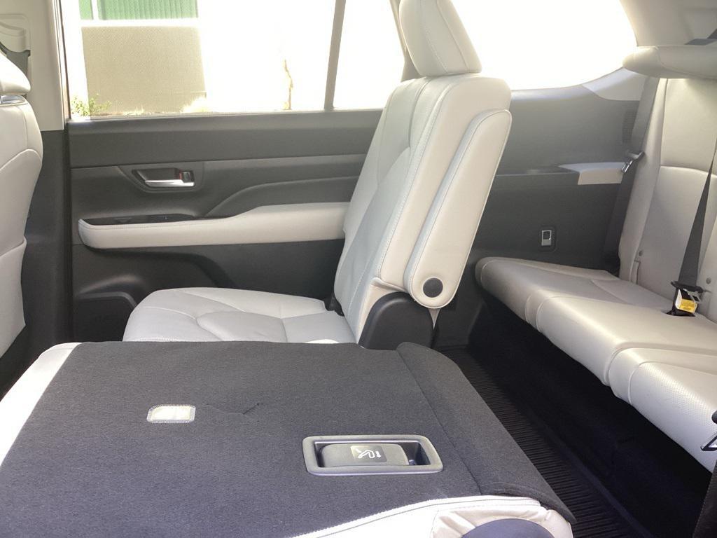 used 2025 Toyota Grand Highlander car, priced at $56,782