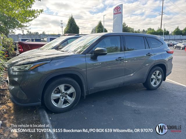 used 2020 Toyota Highlander Hybrid car, priced at $30,350