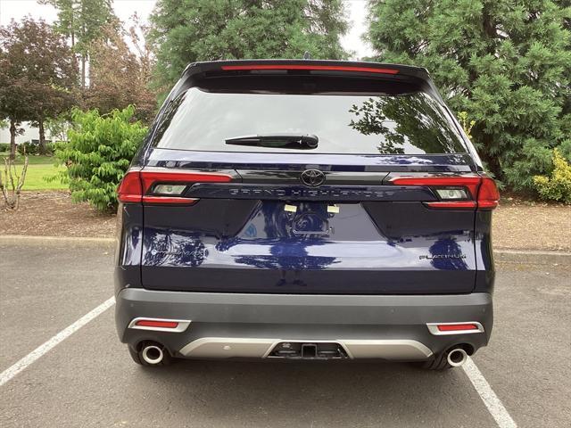 new 2025 Toyota Grand Highlander Hybrid car, priced at $61,827