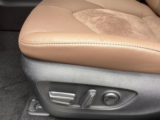 new 2025 Toyota Grand Highlander Hybrid car, priced at $61,827