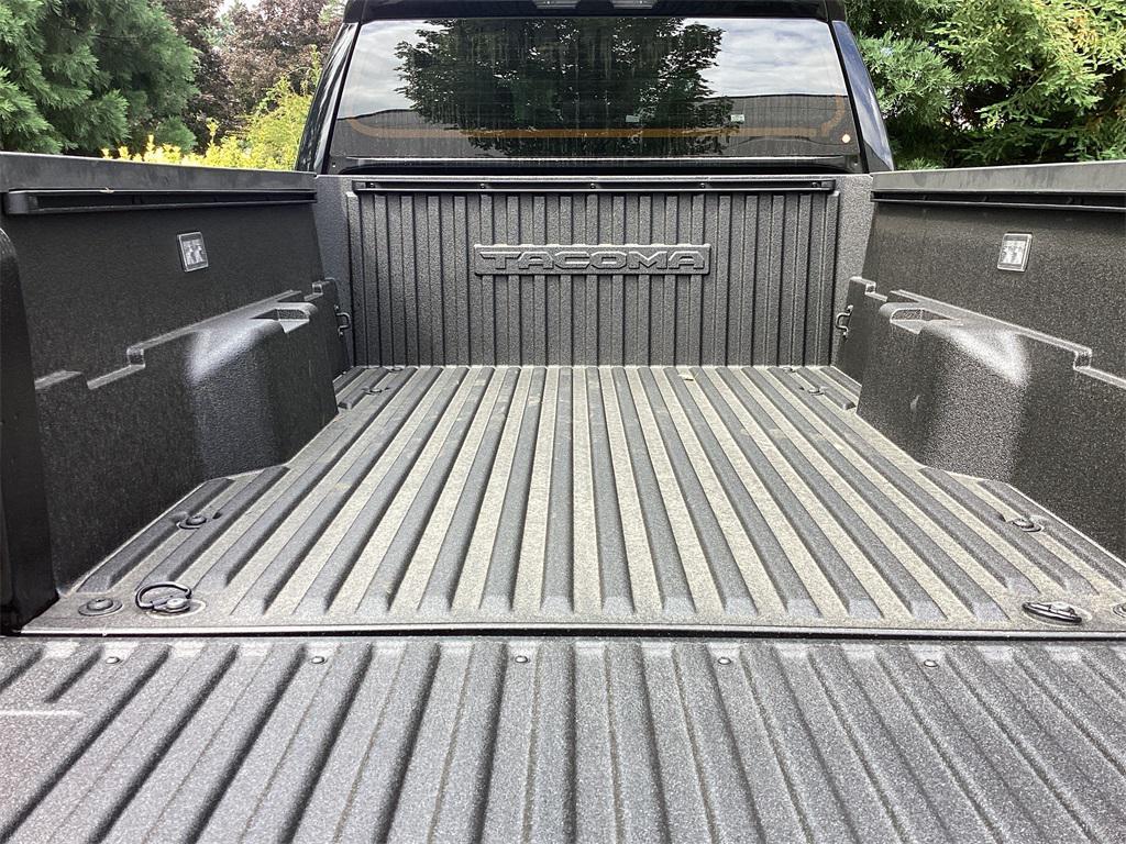 new 2025 Toyota Crown Signia car, priced at $53,050