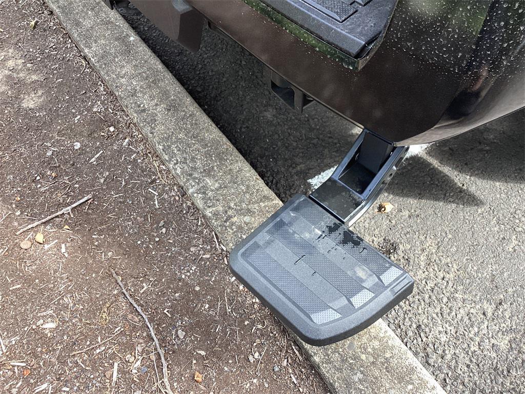 new 2025 Toyota Crown Signia car, priced at $53,050