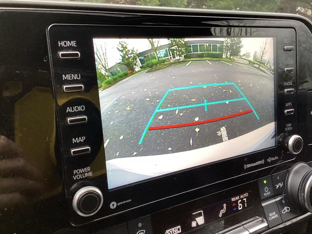 used 2022 Toyota Highlander Hybrid car, priced at $37,996