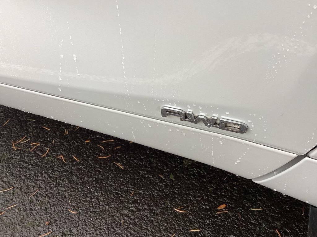 used 2022 Toyota Highlander Hybrid car, priced at $37,996