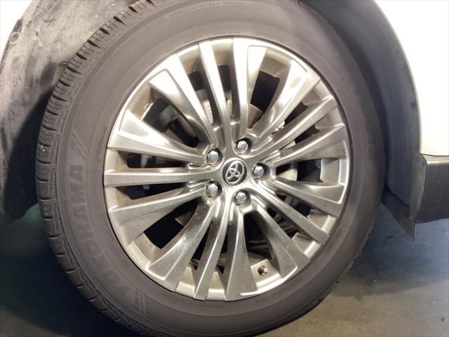 used 2021 Toyota Venza car