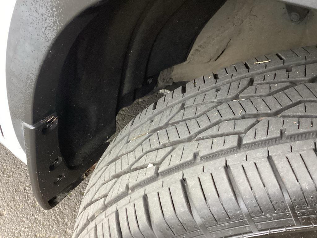 used 2022 Toyota Highlander Hybrid car, priced at $36,998