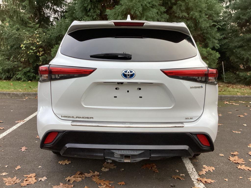 used 2022 Toyota Highlander Hybrid car, priced at $36,998