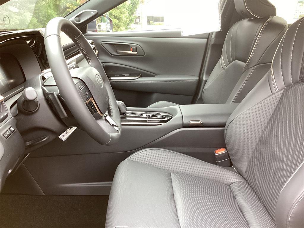 new 2025 Toyota Crown Signia car, priced at $53,010