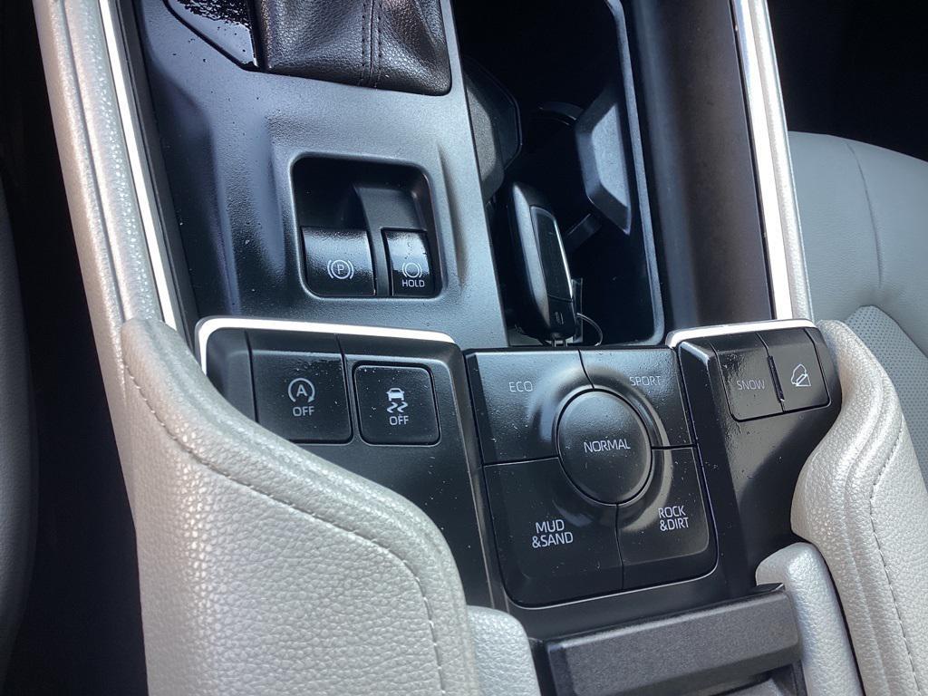 used 2024 Toyota Grand Highlander car, priced at $45,981