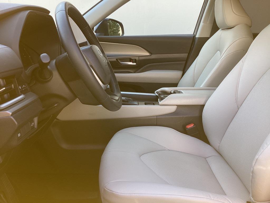 used 2024 Toyota Grand Highlander car, priced at $45,981