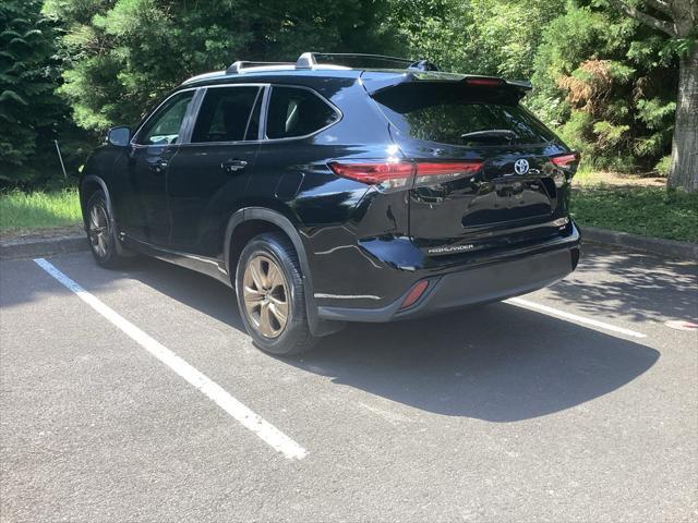 used 2023 Toyota Highlander Hybrid car, priced at $44,481