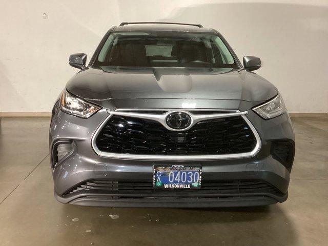 used 2020 Toyota Highlander car, priced at $25,981