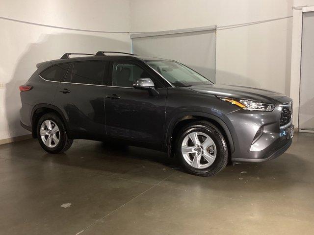 used 2020 Toyota Highlander car, priced at $25,981