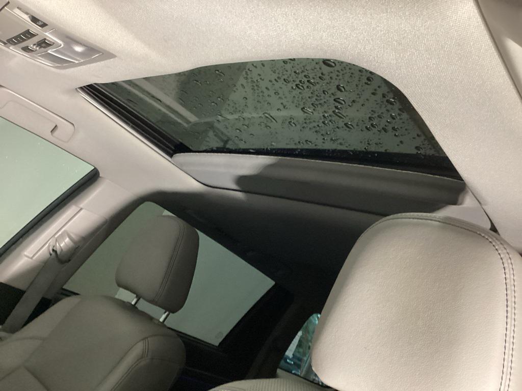 used 2016 Toyota Highlander car, priced at $21,481