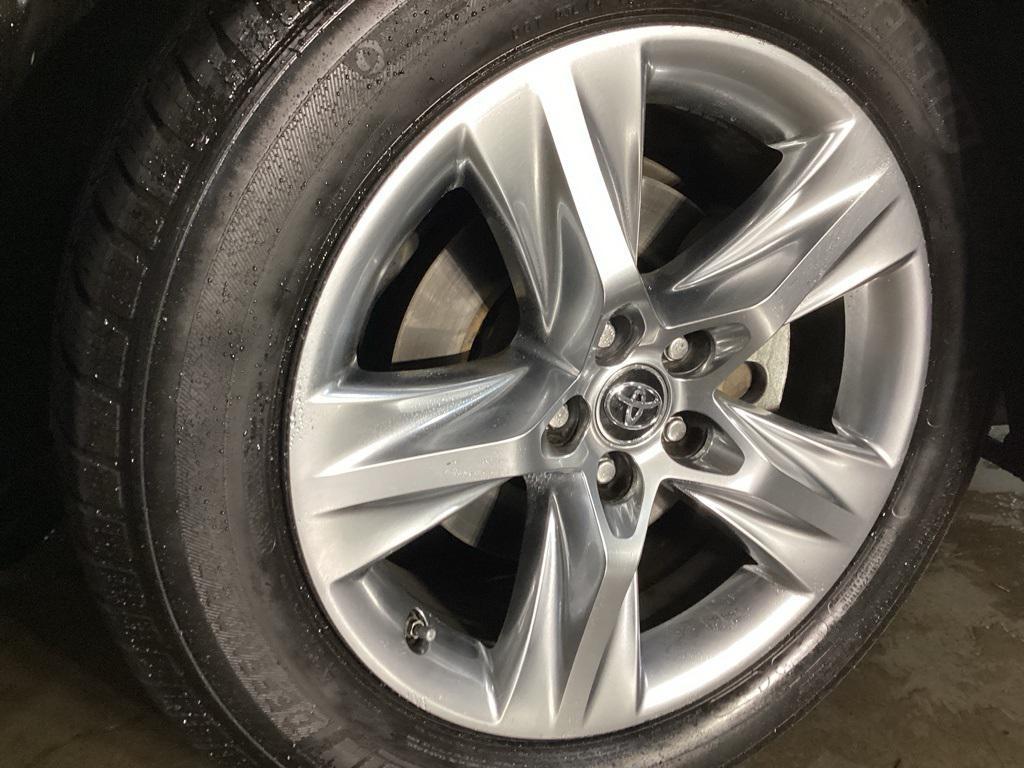 used 2016 Toyota Highlander car, priced at $21,481