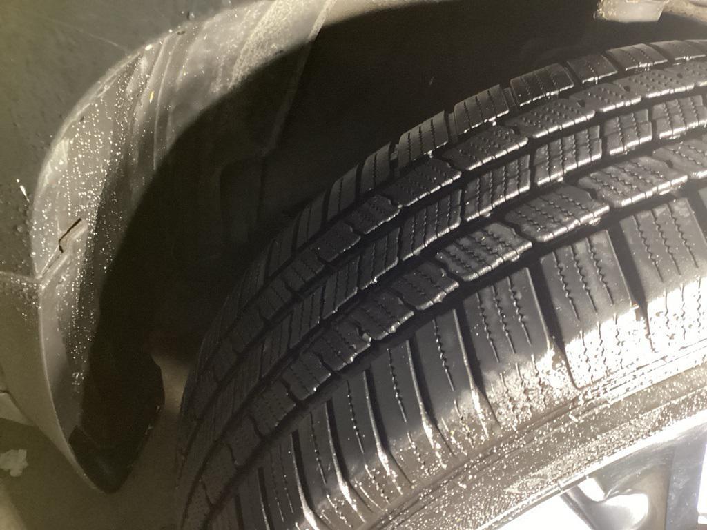 used 2016 Toyota Highlander car, priced at $21,481