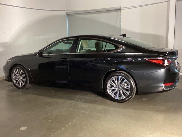 used 2021 Lexus ES 250 car, priced at $33,987