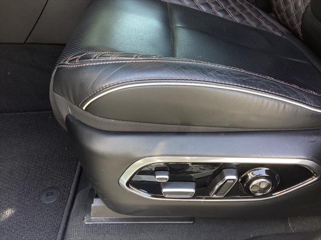 used 2024 Jeep Grand Cherokee car, priced at $52,793