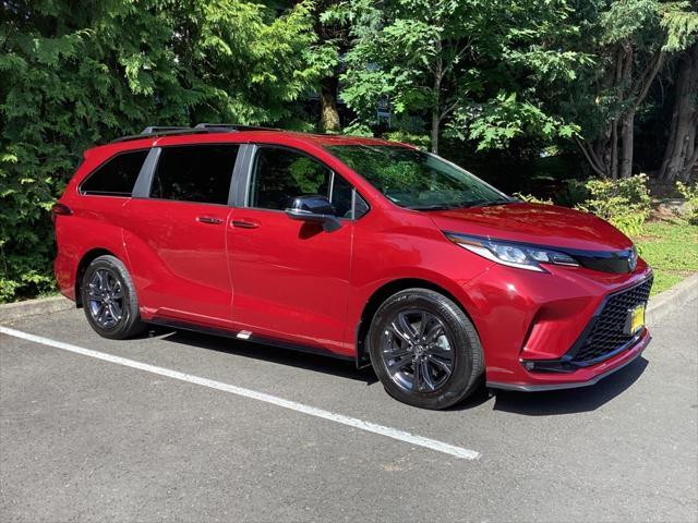 used 2025 Toyota Sienna car, priced at $53,981
