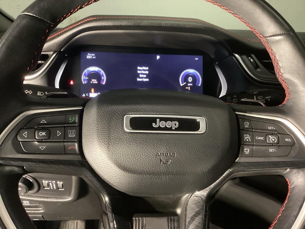 used 2022 Jeep Grand Cherokee car, priced at $35,481