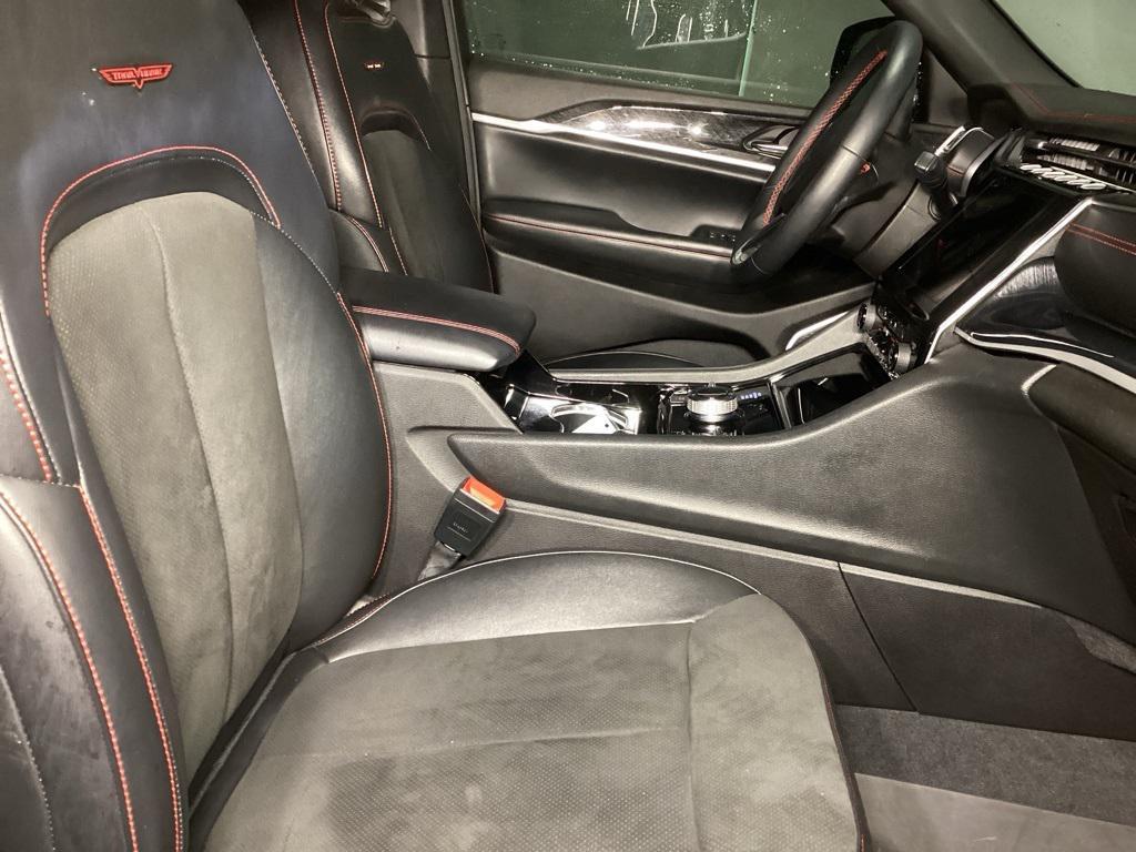 used 2022 Jeep Grand Cherokee car, priced at $35,481