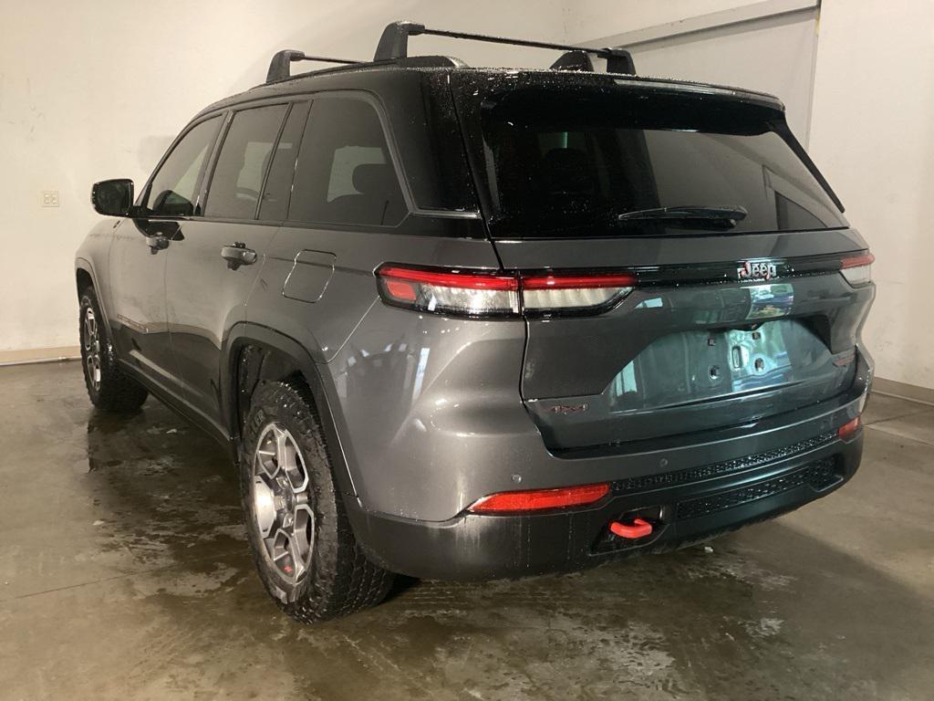 used 2022 Jeep Grand Cherokee car, priced at $35,481