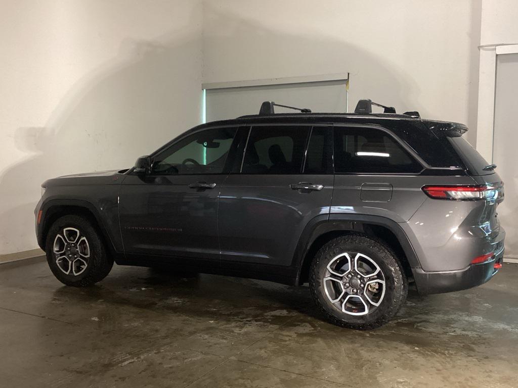 used 2022 Jeep Grand Cherokee car, priced at $35,481
