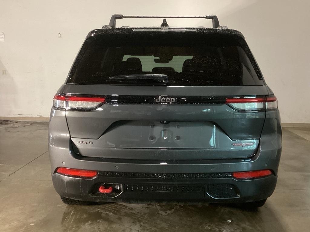 used 2022 Jeep Grand Cherokee car, priced at $35,481