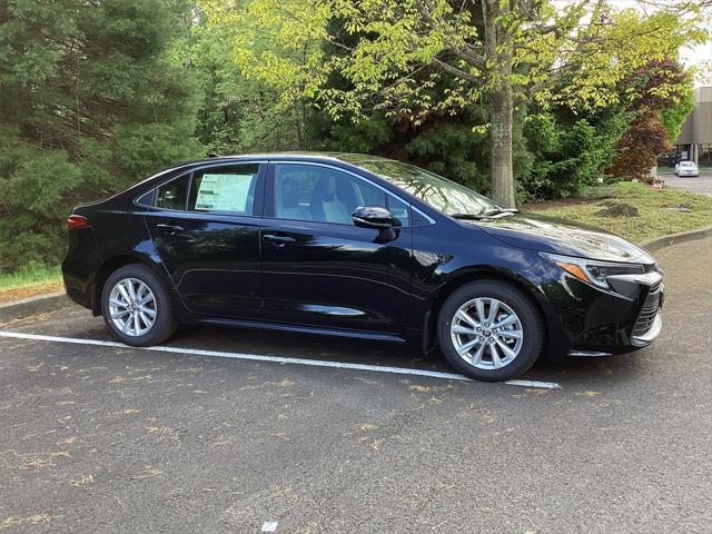 new 2025 Toyota Corolla Hybrid car, priced at $30,672