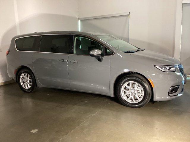 used 2023 Chrysler Pacifica car, priced at $29,981