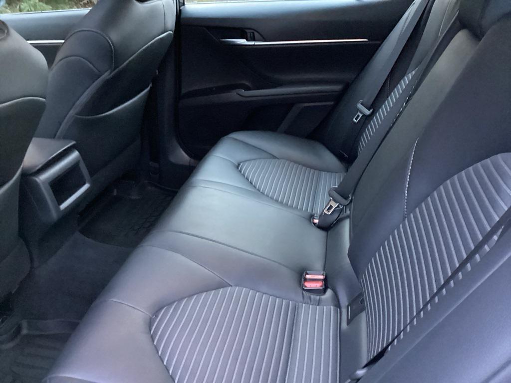 used 2018 Toyota Camry Hybrid car, priced at $18,957