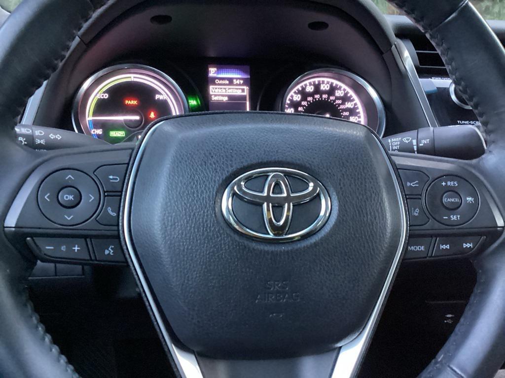 used 2018 Toyota Camry Hybrid car, priced at $18,957