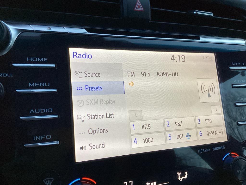 used 2018 Toyota Camry Hybrid car, priced at $18,957