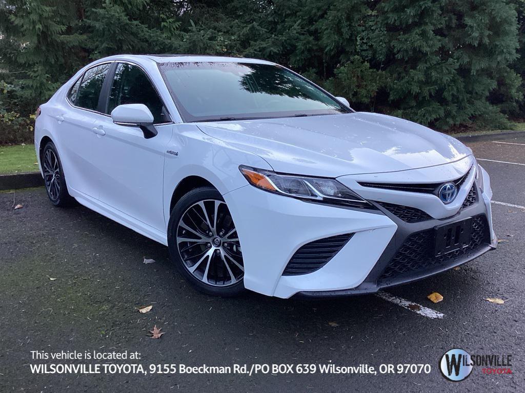 used 2018 Toyota Camry Hybrid car, priced at $18,957