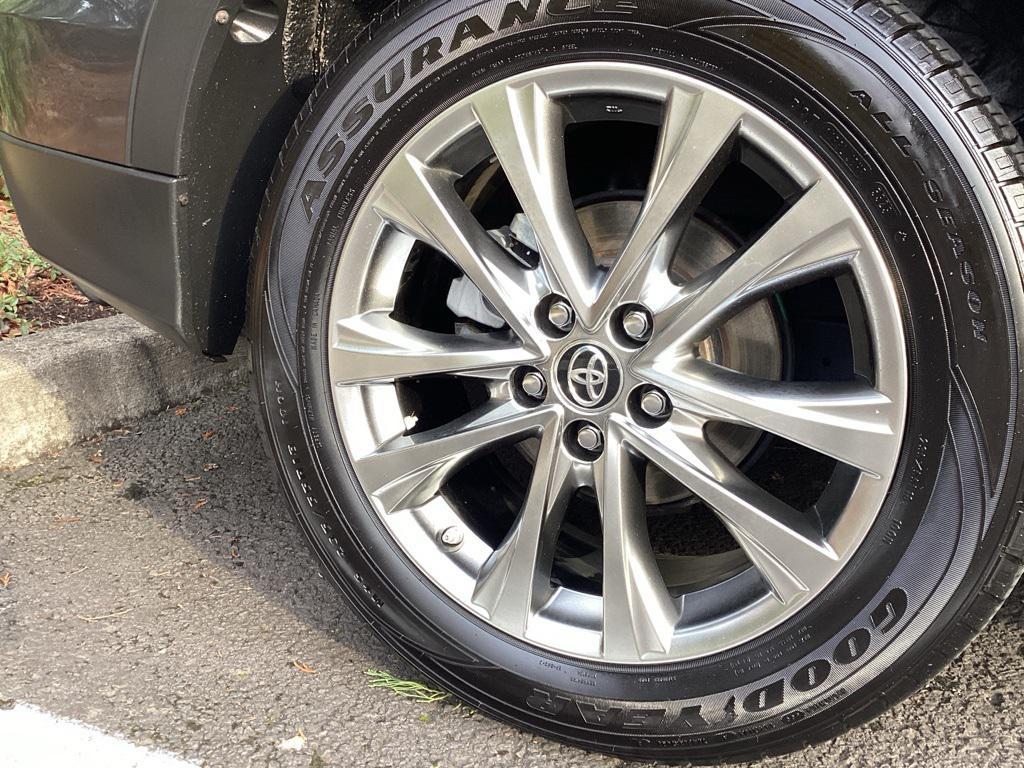 used 2018 Toyota RAV4 Hybrid car, priced at $22,281