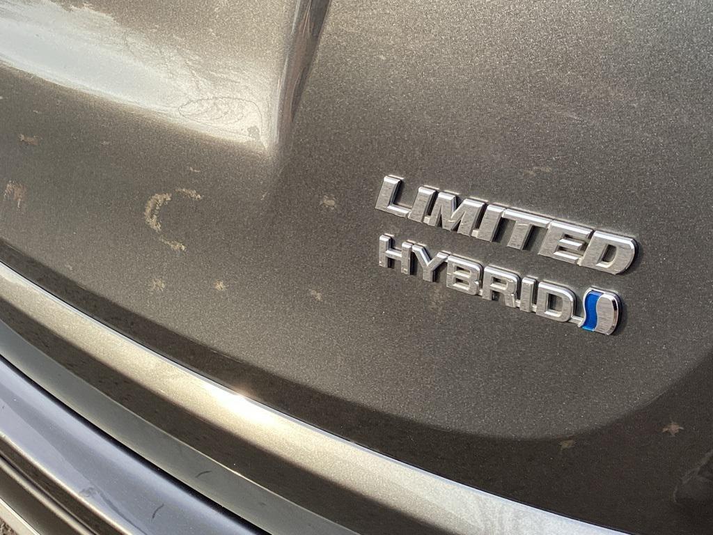 used 2018 Toyota RAV4 Hybrid car, priced at $22,281