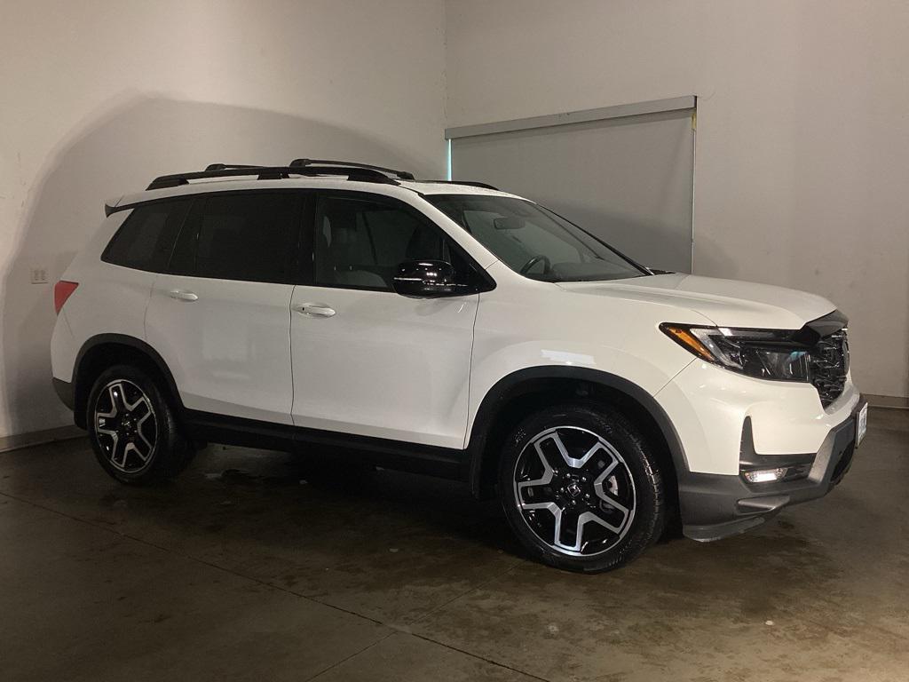 used 2022 Honda Passport car, priced at $31,981